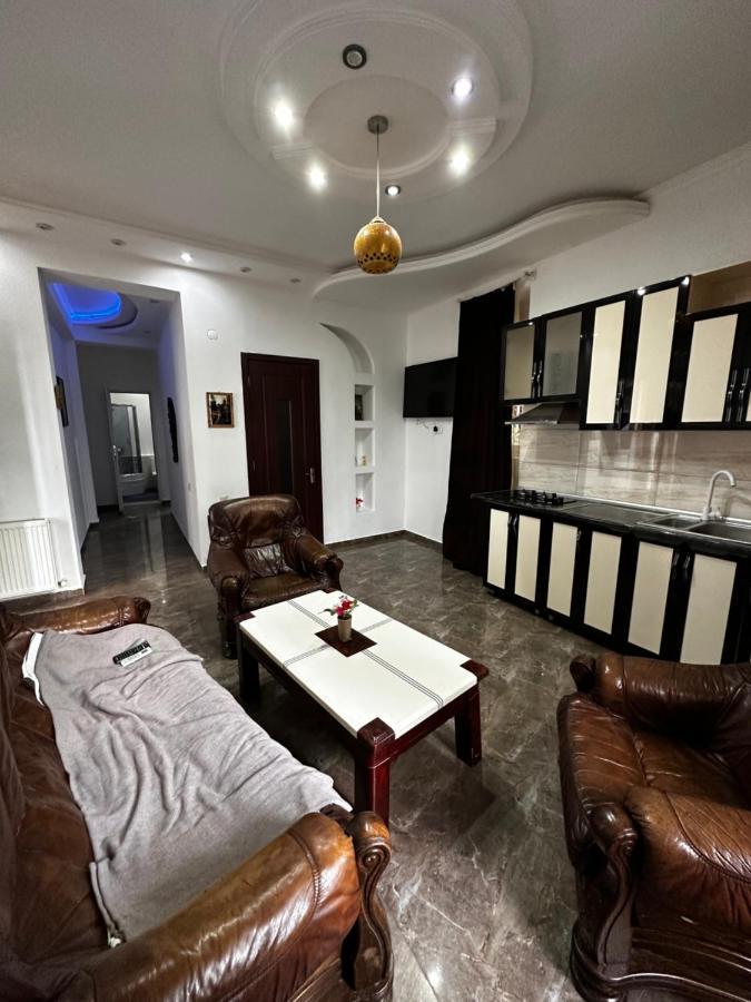 Lucas Hotel Tiflis Habitación foto